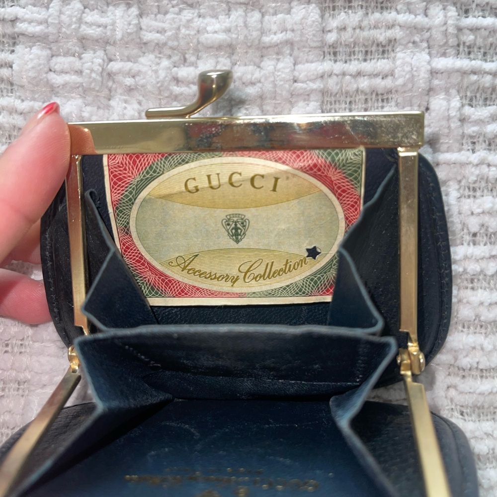 Gucci Black and Cream Monogram coin purse - Picture 3 of 5